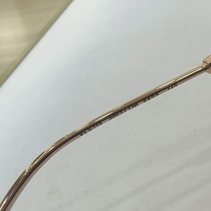 Picture of Valentino Sunglasses _SKUfw65331156fw